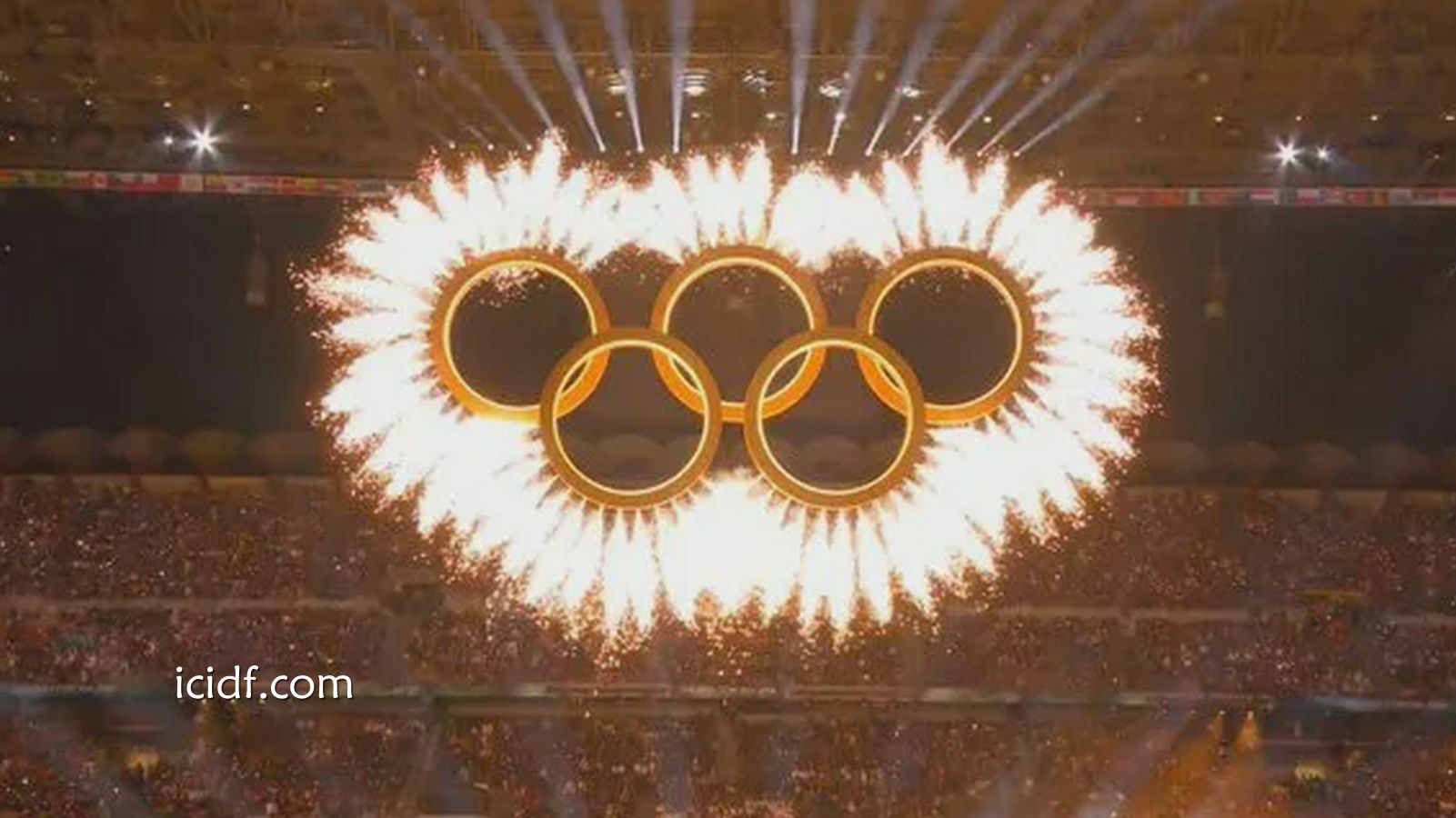 球速体育特别点评：意式美学盛宴！米兰冬奥开幕式用艺术与时尚诠释文化底蕴 中国队第19个入场