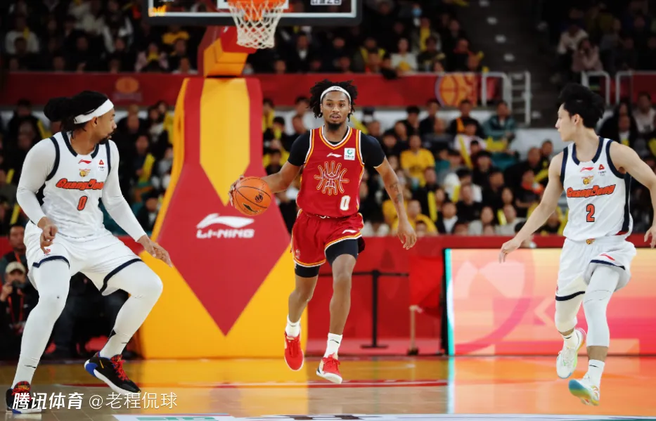 球速体育特别报道:山西外援黑根斯连续4场比赛一分未得 他离被裁掉还有多远? 球速体育特别报道:山西外援黑根斯连续4场比赛一分未得 他离被裁掉还有多远?